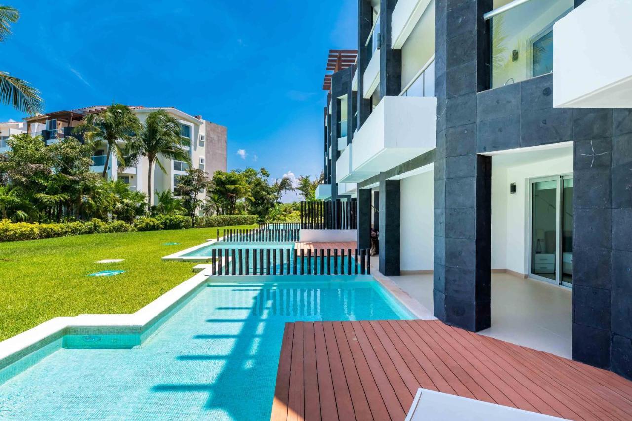 Mareazul Beach Front Condos At Playa Del Carmen Esterno foto