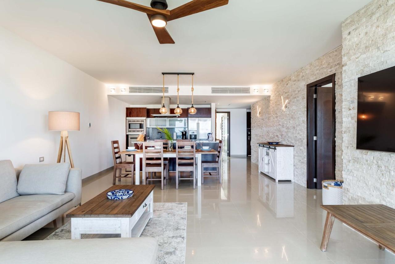 Mareazul Beach Front Condos At Playa Del Carmen Esterno foto