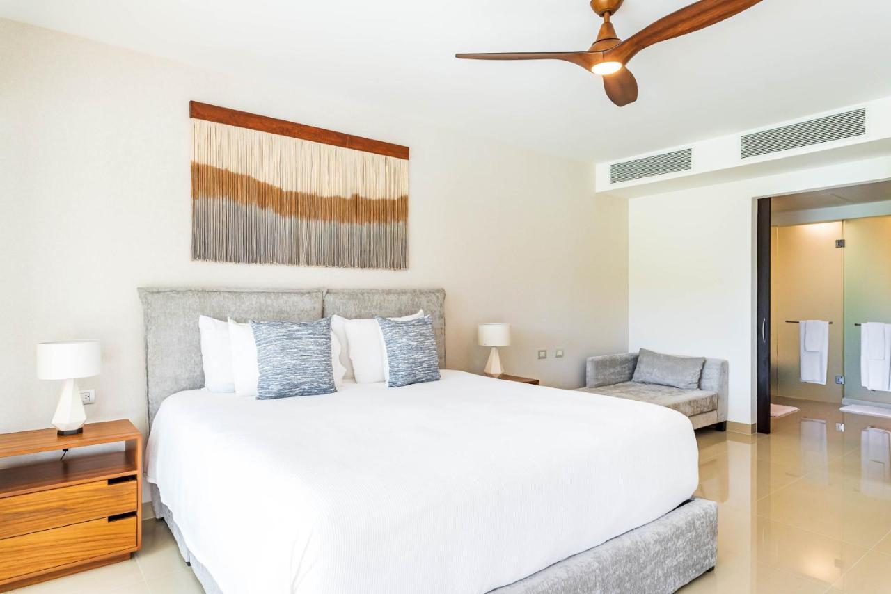 Mareazul Beach Front Condos At Playa Del Carmen Esterno foto