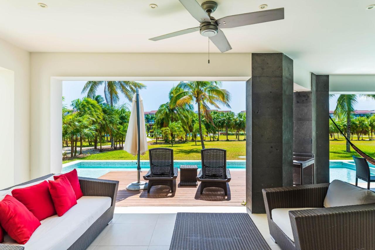 Mareazul Beach Front Condos At Playa Del Carmen Esterno foto